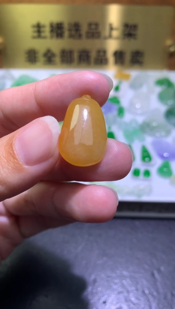 未镶嵌定制翡翠毛货