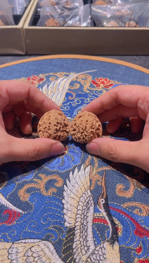 把件文玩核桃南疆