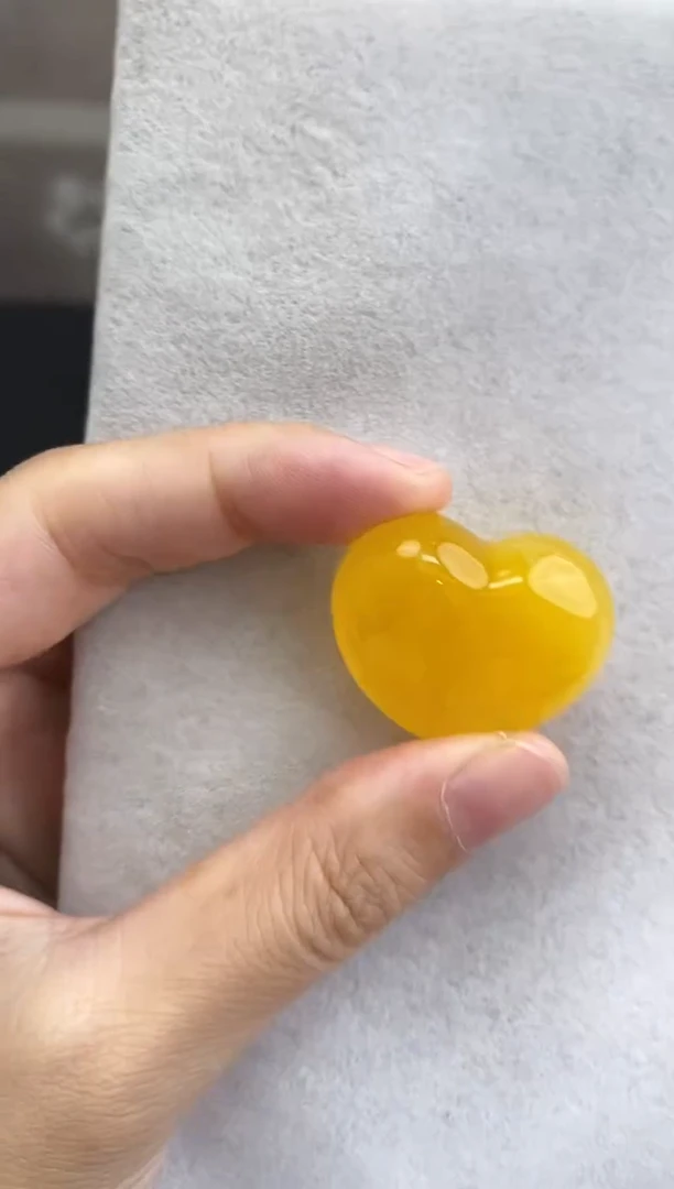 未镶嵌琥珀裸石10729046-吊坠（默认打孔）