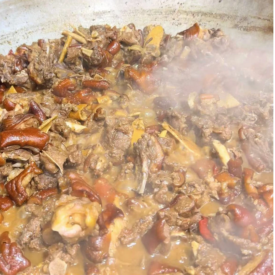 乡下农村美食 2斤送一斤 新鲜发出顺丰真空 陆川土猪