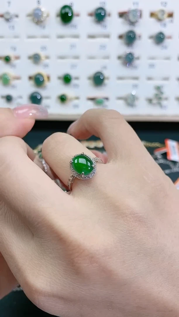 翡翠戒指银S925镶嵌天然翡翠