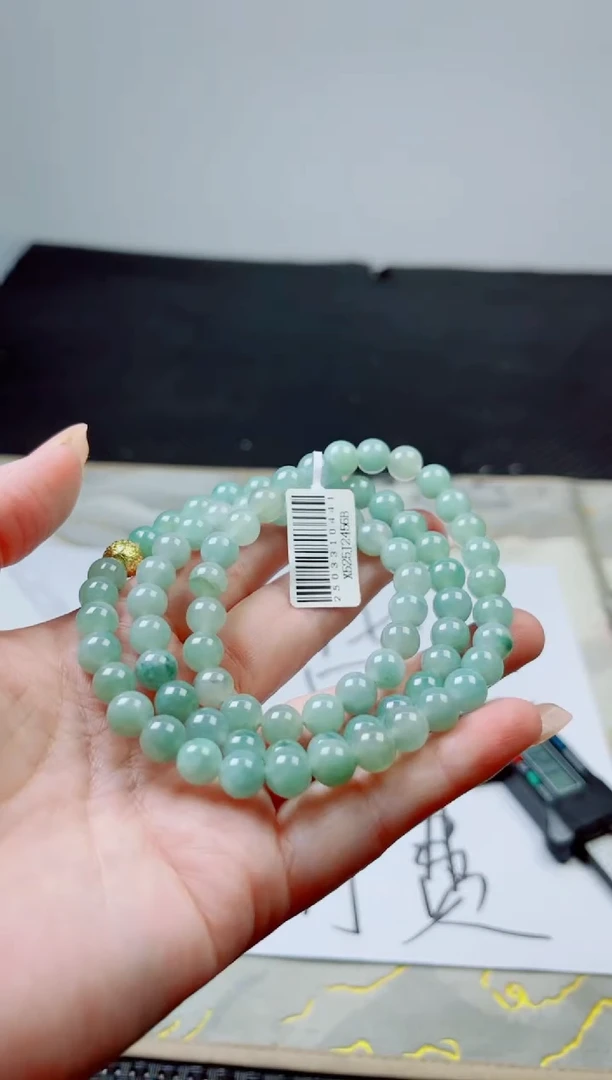 未镶嵌定制翡翠翡翠