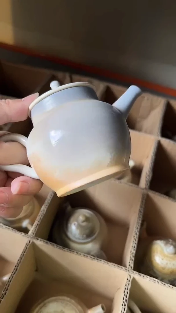 壶425号容量130-140ML高白泥 仿手工壶