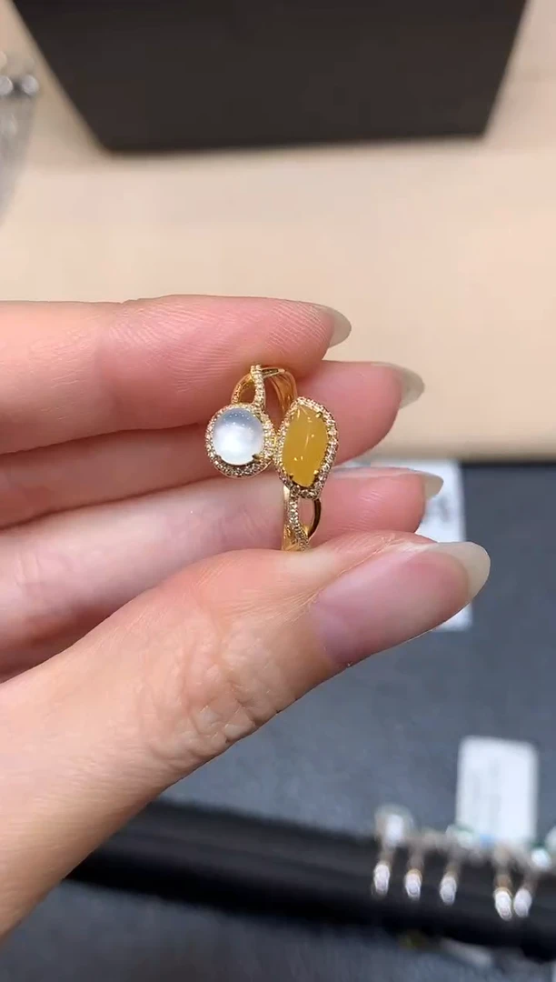 18K金镶嵌戒指翡翠9【无服务费