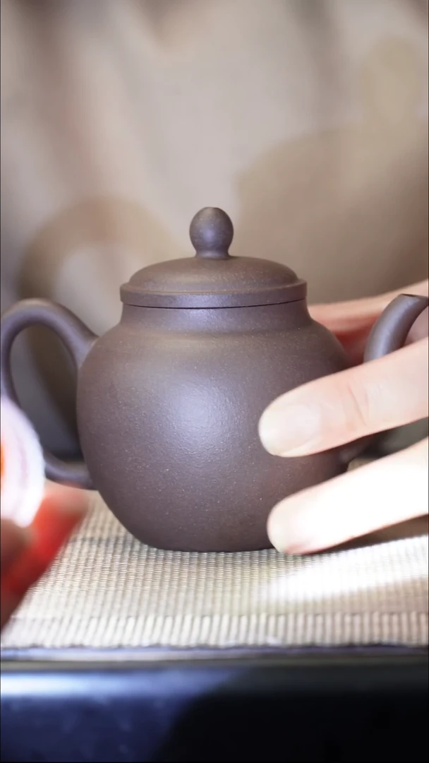 紫砂茶盏紫泥宫灯130CC