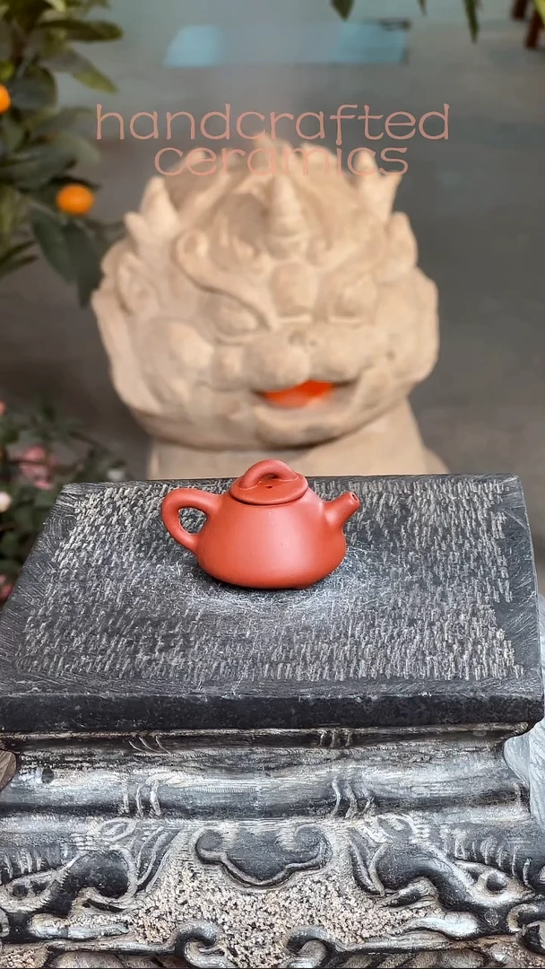 +陶瓷手工小壶紫砂摆件