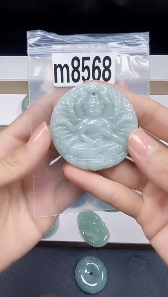 颈饰未镶嵌翡翠天然翡翠吊坠挂件