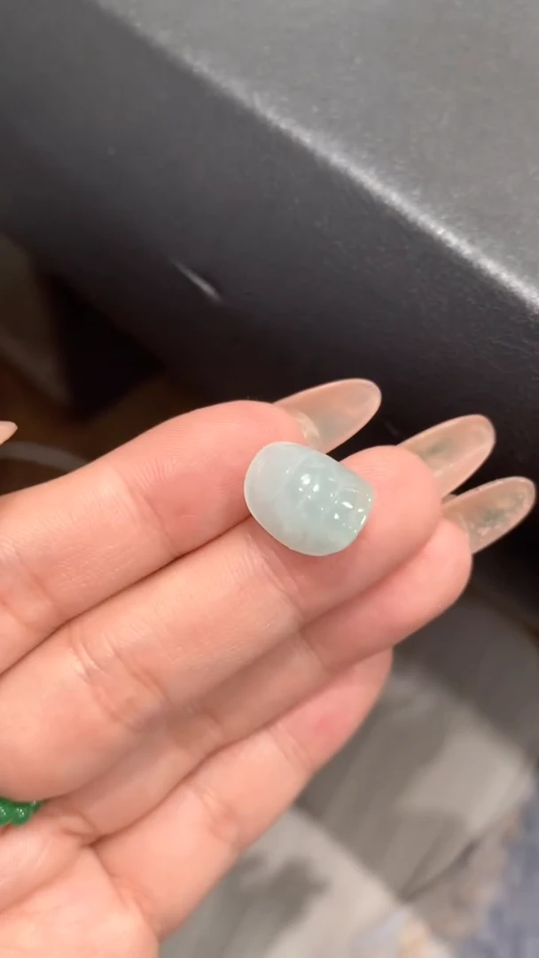 【闪购商品】定制翡翠未镶嵌翡翠