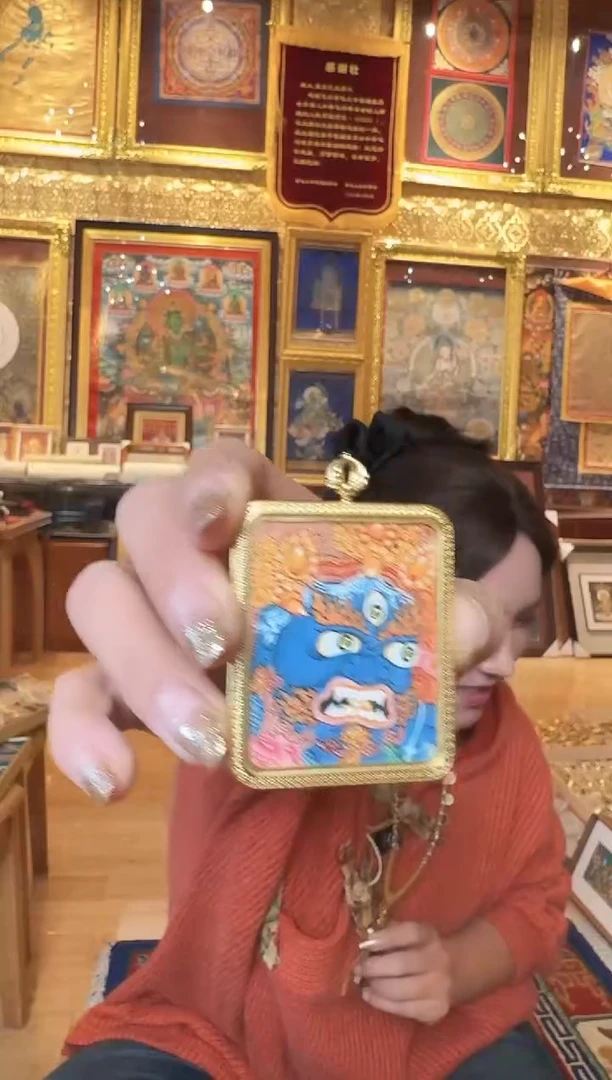 吊坠黑财--热贡纯手绘