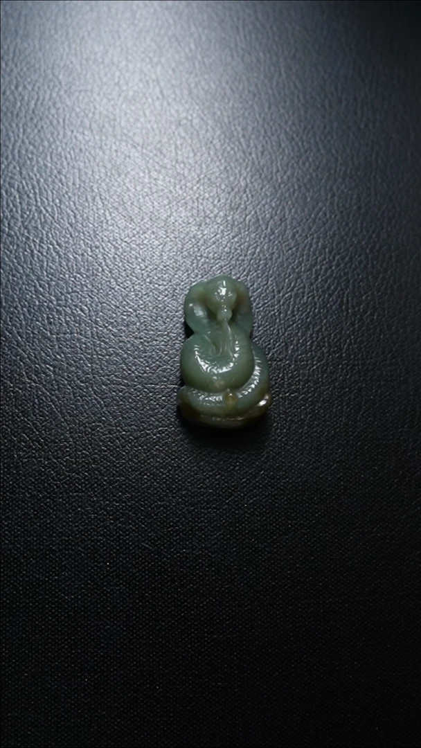 【闪购商品】和田玉颈饰未镶嵌蛇