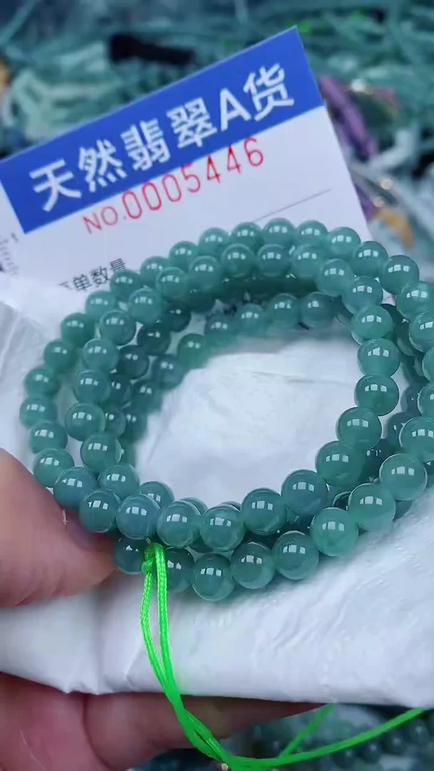 翡翠未镶嵌颈饰00005446