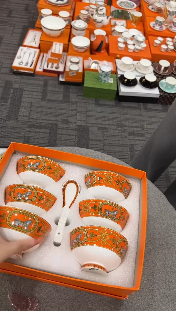 【闪购商品】杯H0606-------------