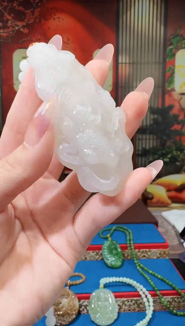 定制和田玉名家匠心馆和田玉多样性发一