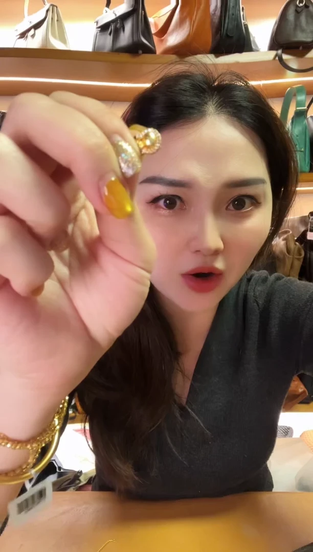 牛皮（革）高端订制时尚百搭女士饰品