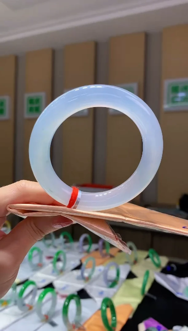 未镶嵌手镯翡翠-C45 圈口59.2 全款24万 定金2万