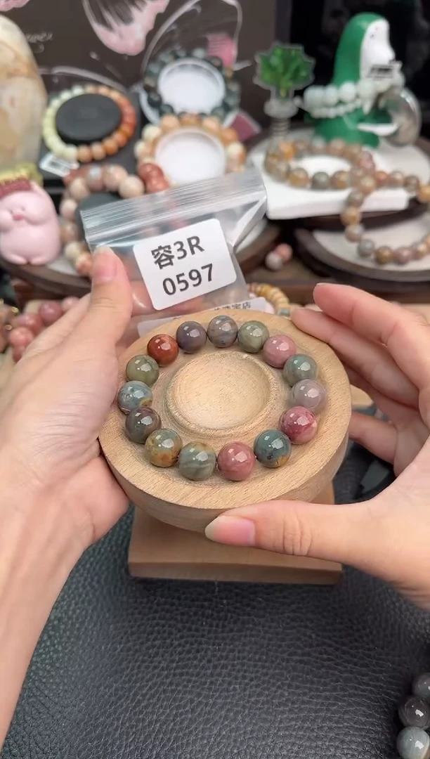 未镶嵌手链石英质玉莎****～3R0597