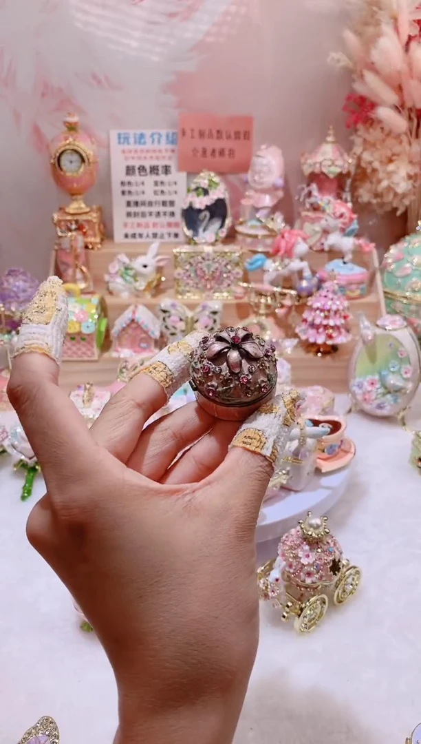 合金珐琅彩首饰盒摆件