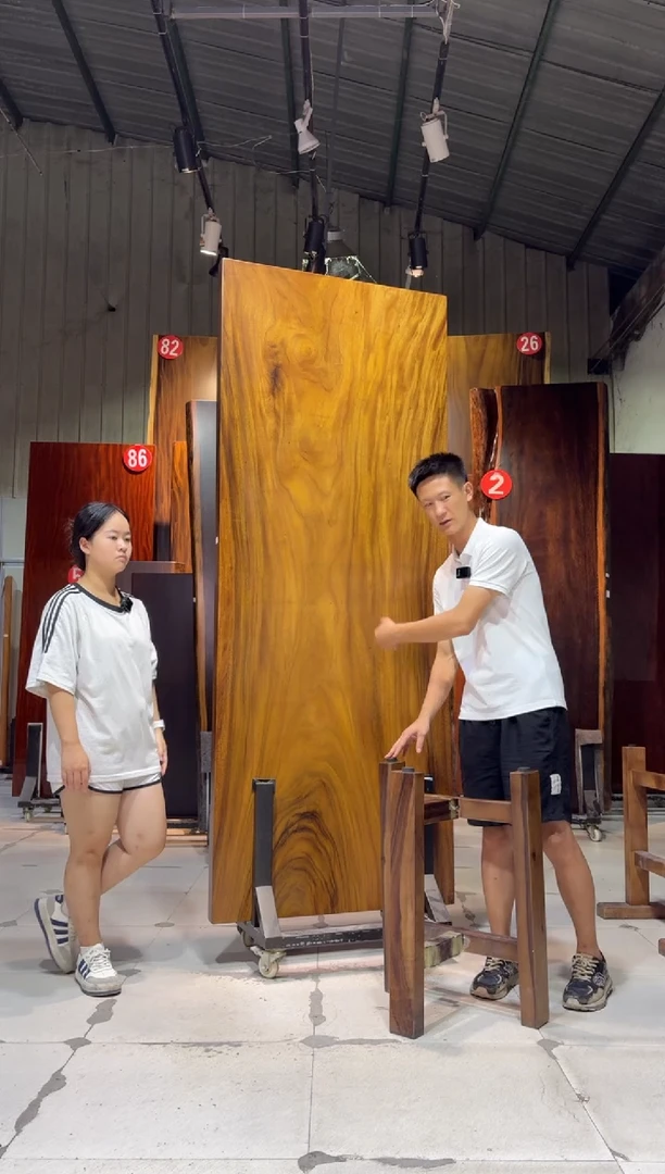 木路*胡桃木大板尺寸：224*87*6