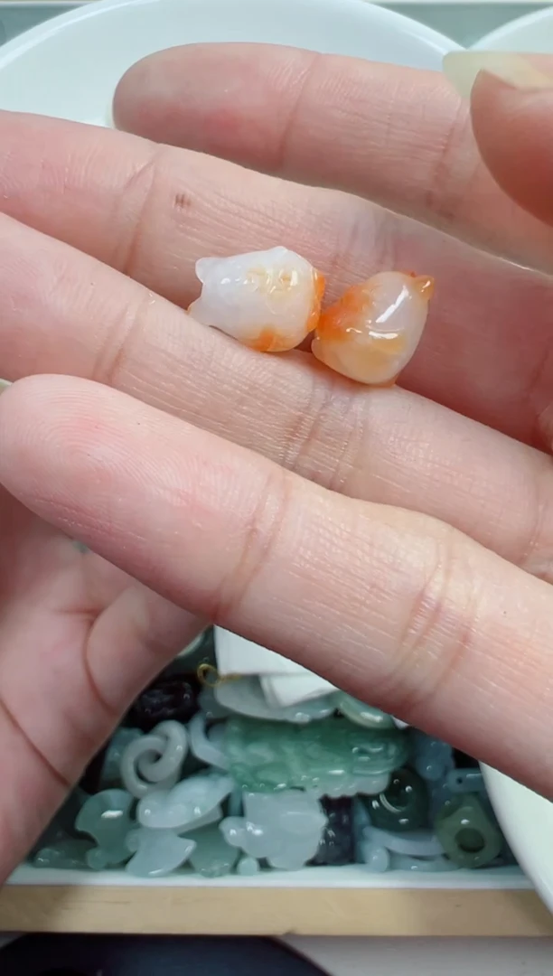 散珠翡翠小*鱼144号A货翡翠