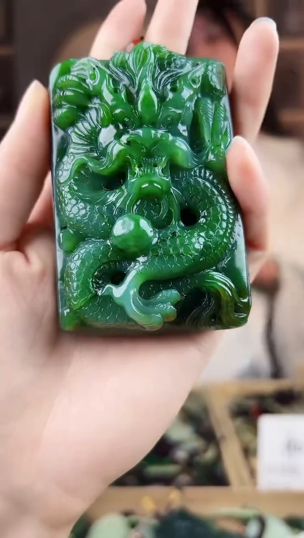 颈饰未镶嵌和田玉拍一发一，多样性发货