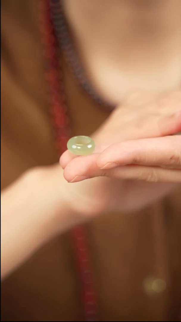 未镶嵌戒圈和田玉跑环一个-35