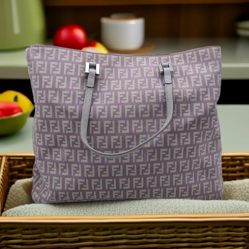 95新 FENDI/芬迪 托特包1230 2076