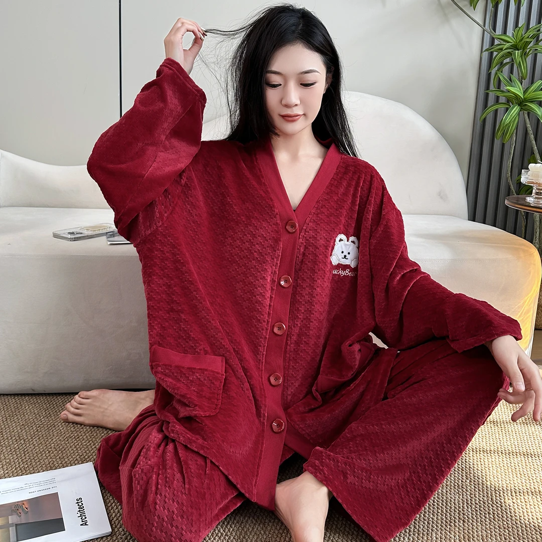 秋冬大码珊瑚绒睡衣中等加厚红色本命年冬季家居服套装200斤胖mm