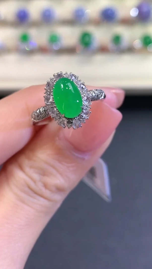 18K金镶嵌戒指翡翠a89