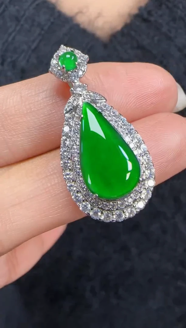 未镶嵌定制翡翠翡翠吊坠12