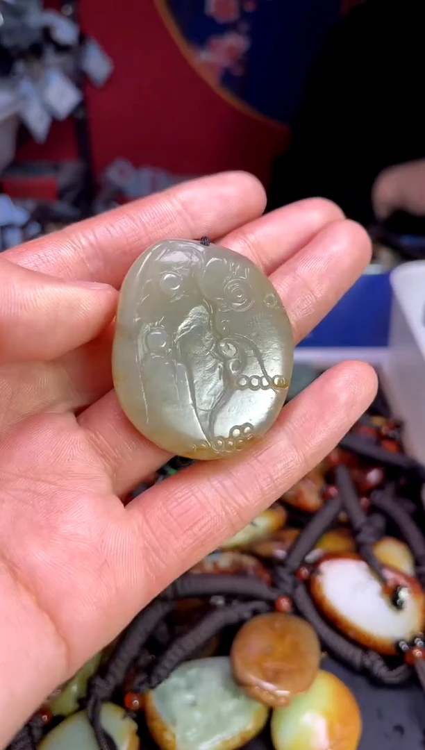 【闪购商品】和田玉颈饰未镶嵌1