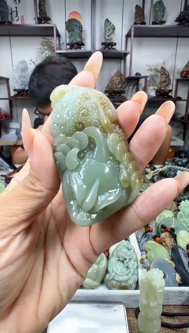 和田玉未镶嵌把件1