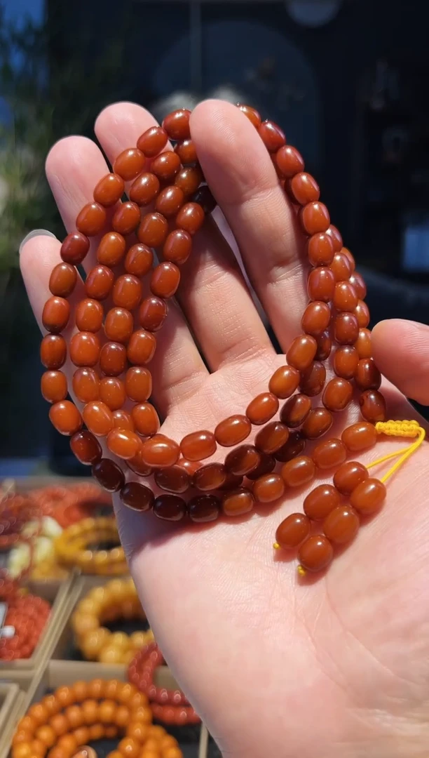 未镶嵌蜜蜡手串108多圈