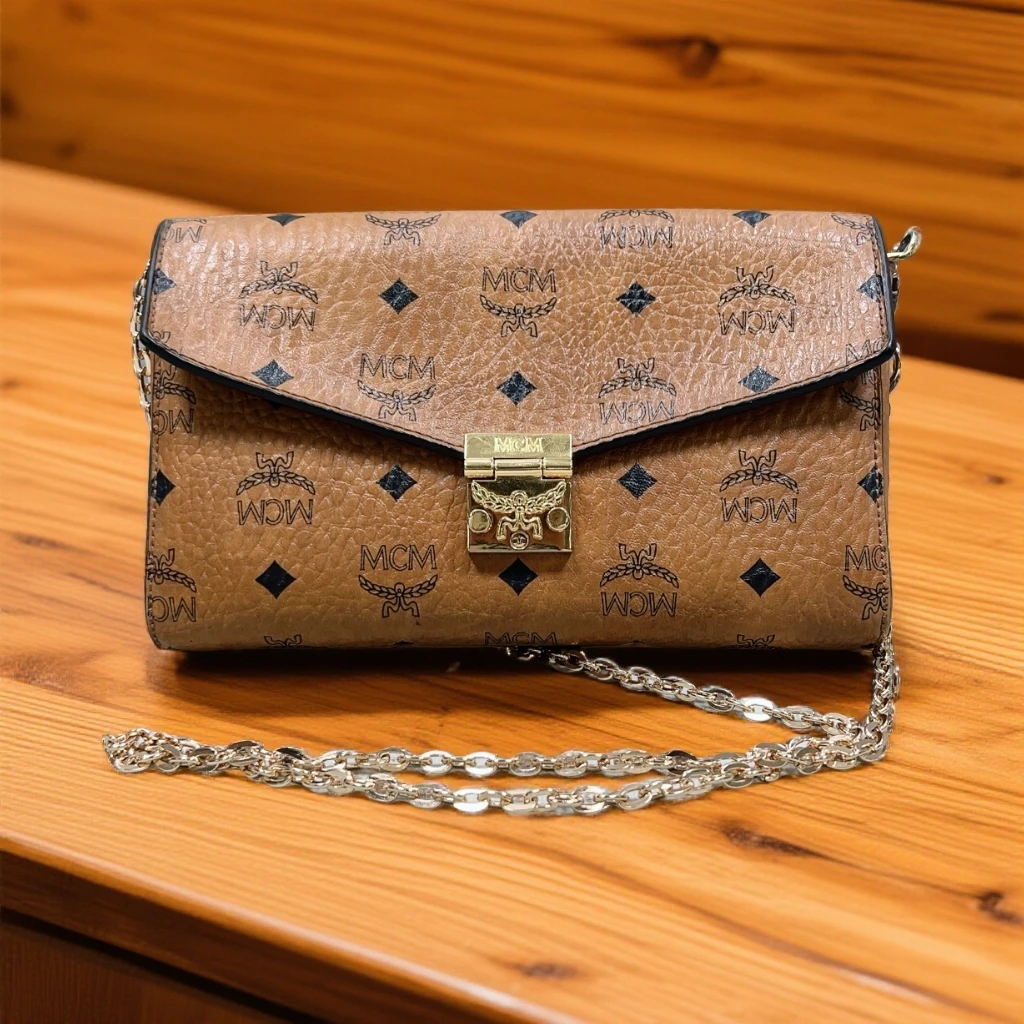 95新 MCM  干邑色链条包 1786 2290