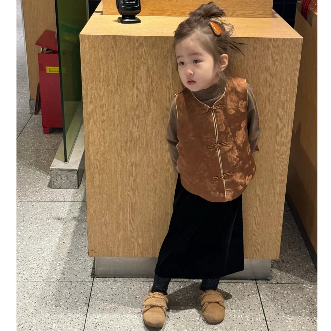壹妈童装女童拜年服套装秋冬儿童洋气新中式夹棉马甲高领毛衣半裙