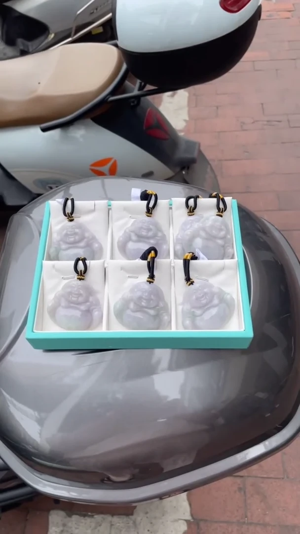 颈饰未镶嵌翡翠天然缅甸翡翠A货多样性发一佛公262