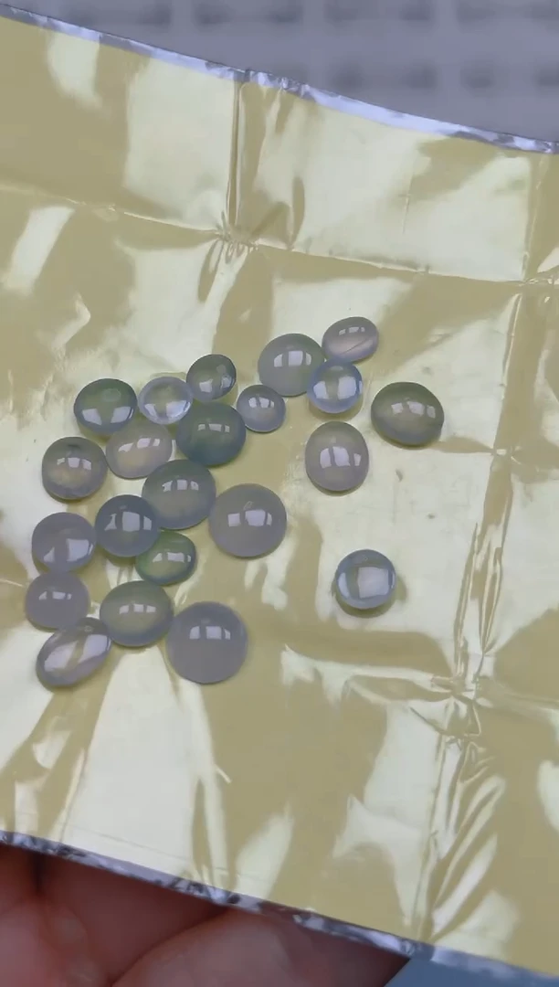 未镶嵌定制翡翠天然翡翠蛋面27