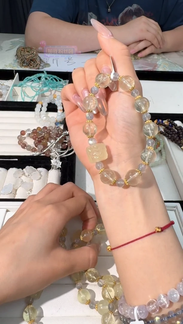 水晶手链未镶嵌I066黄水灰月隔珠款
