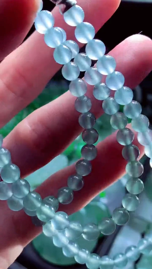 未镶嵌定制翡翠青*?翡翠毛货定制
