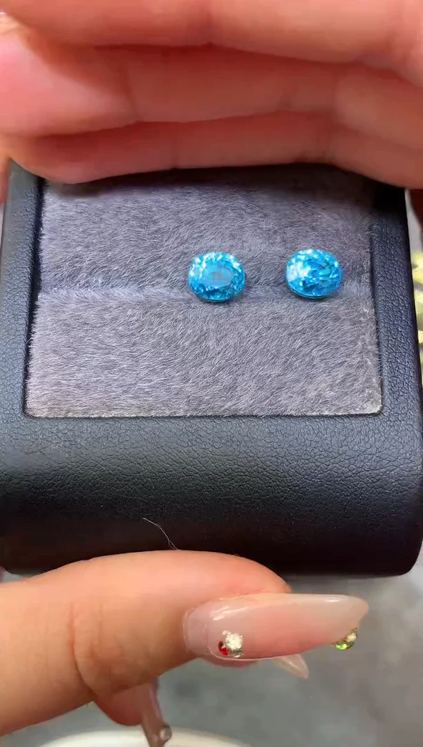 未镶嵌天然锆石裸石椭圆 风信子配对 7.28ct