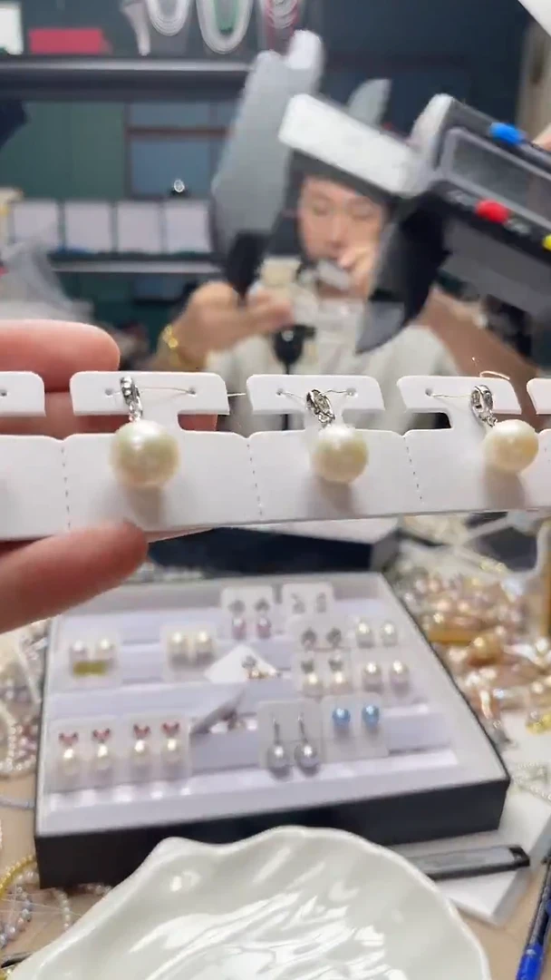 天然淡水真珍珠（白珠万能扣吊坠）575