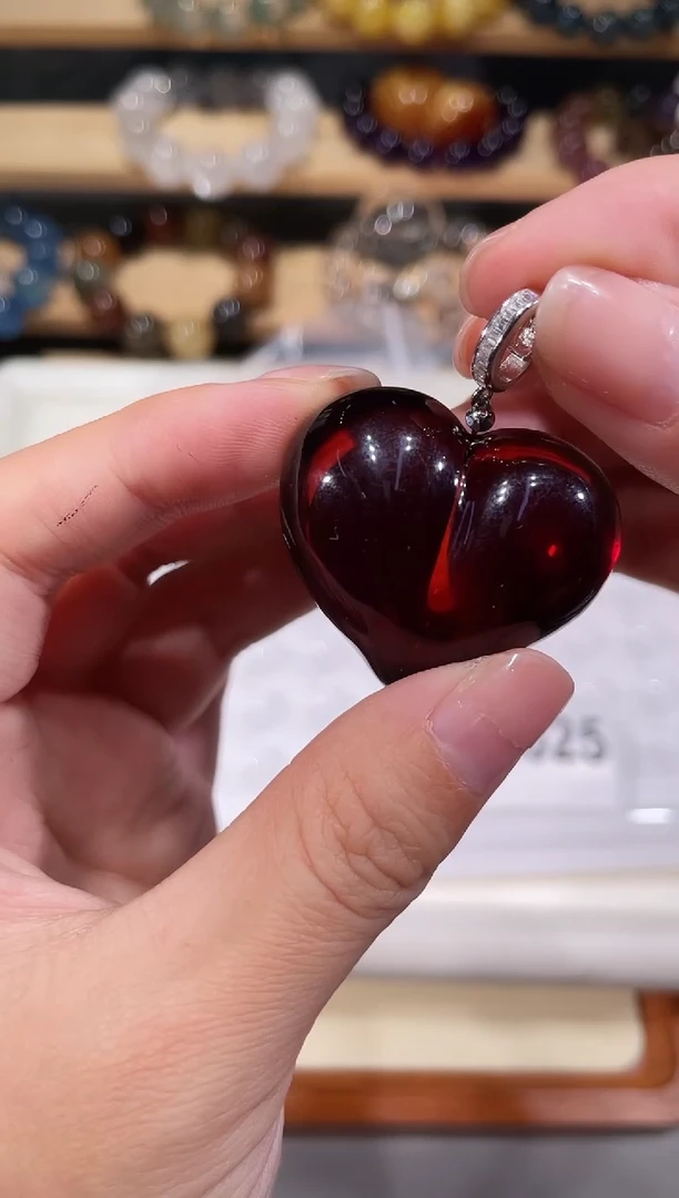 手链血珀未镶嵌A625血珀爱心吊坠