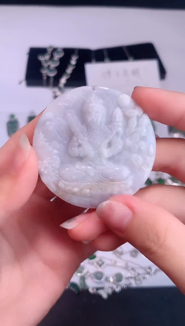 颈饰未镶嵌翡翠0芹0翡翠珠宝435