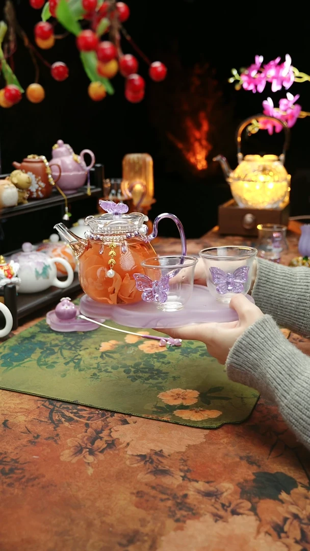 【闪购商品】2个杯子+壶承+茶壶+链子