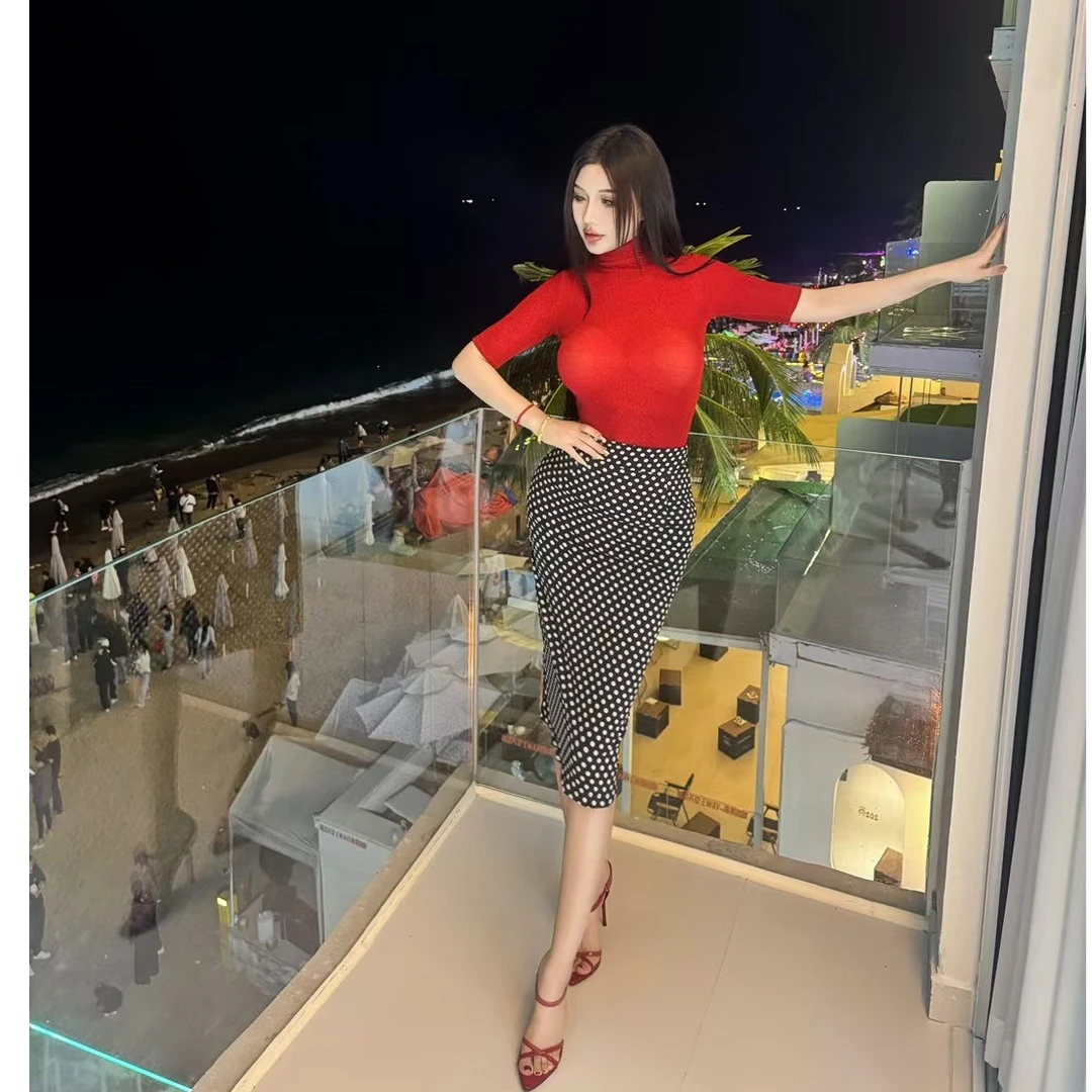 【一颗歪桃】春夏新款气质显瘦辣妹风复古波点套装母亲节洋气衣服