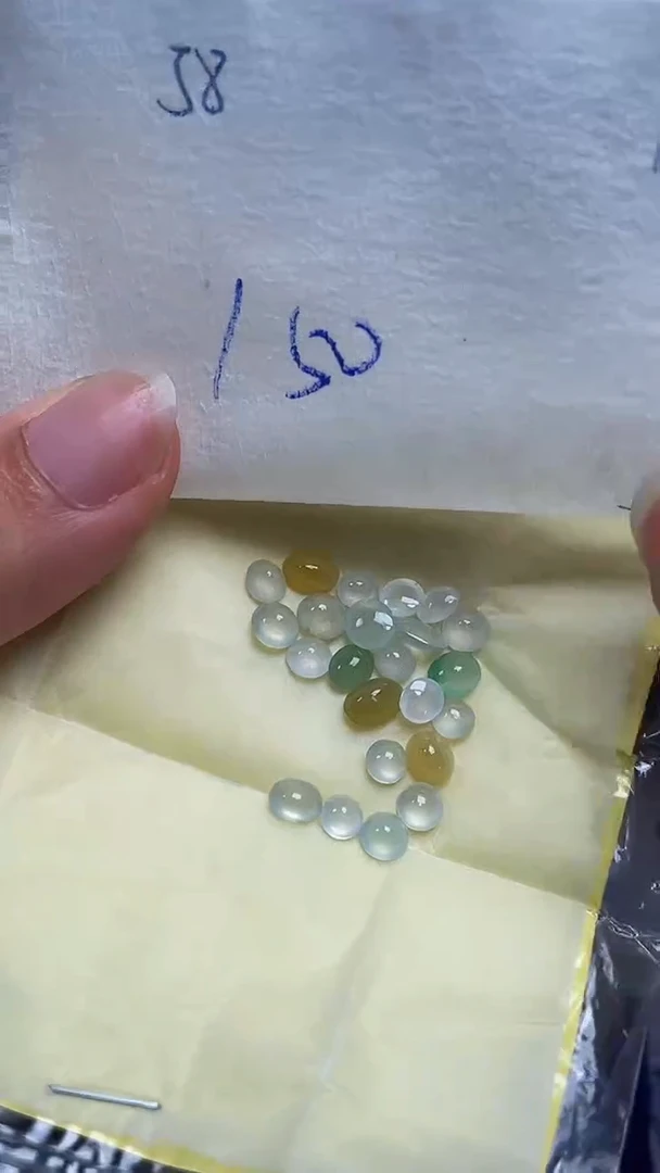 定制翡翠未镶嵌天然缅甸翡翠A货58