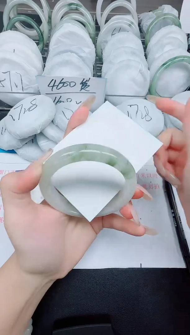 石英质玉手镯未镶嵌139-58.1