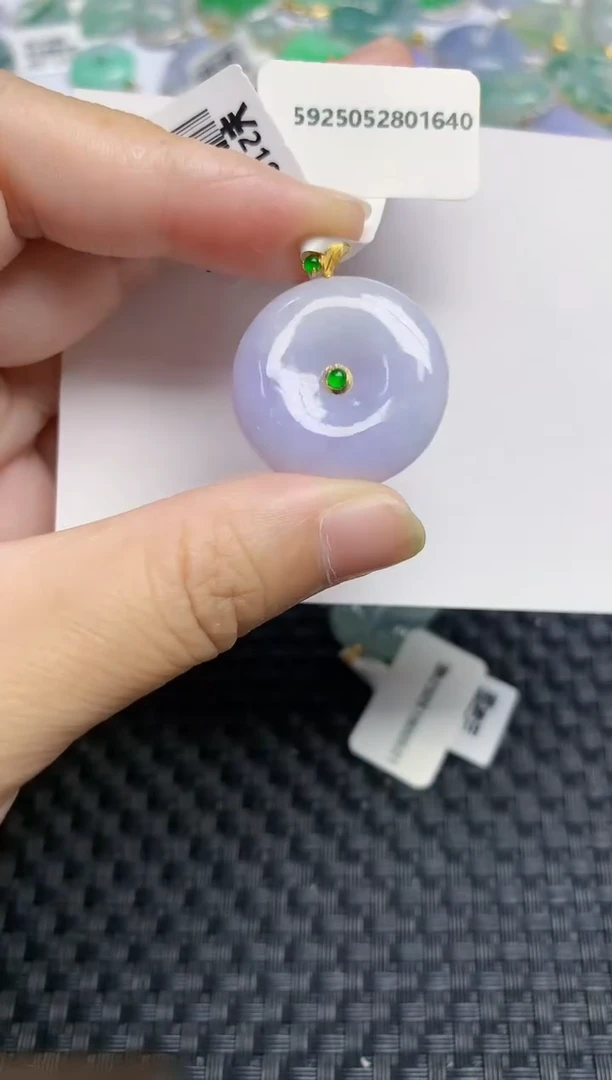 翡翠18K金镶嵌颈饰天然翡翠A货