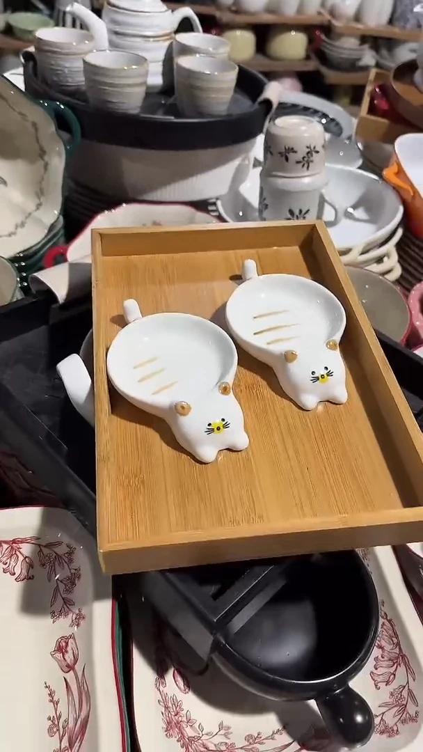 陶瓷2个猫咪味碟微瑕 凑满20元包邮