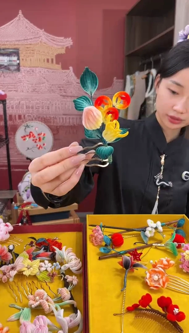 【闪购商品】刺绣非遗绒花（发饰）