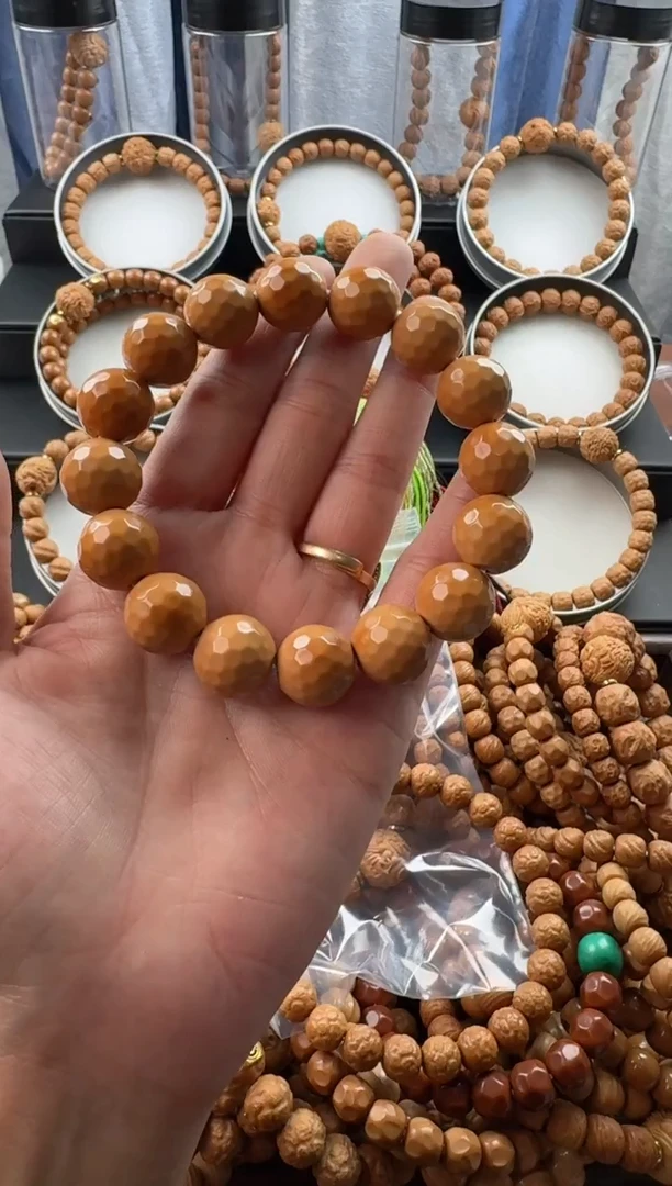 手串猴头核桃钻面单圈返油